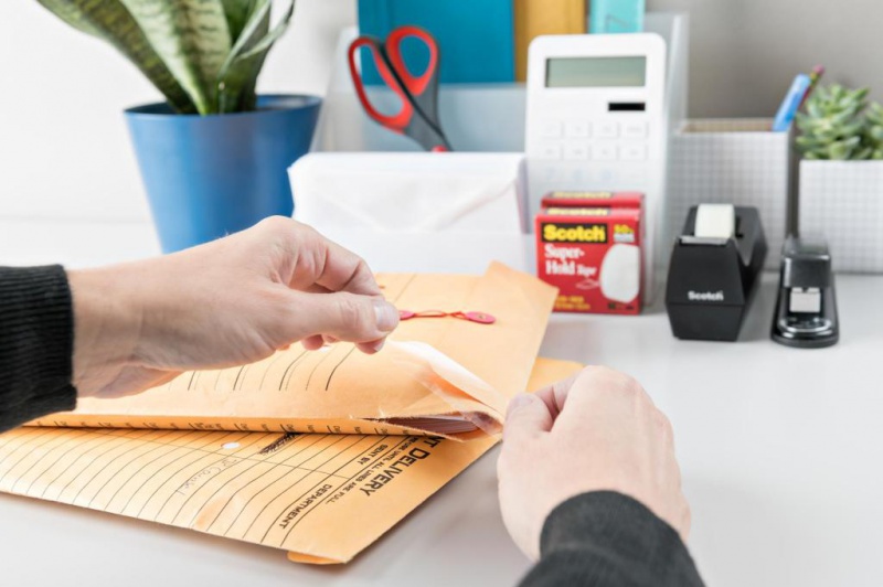 Taśma biurowa SCOTCH® Super-Hold, (700K), super mocna, 19mm, 25,4m, transparentna