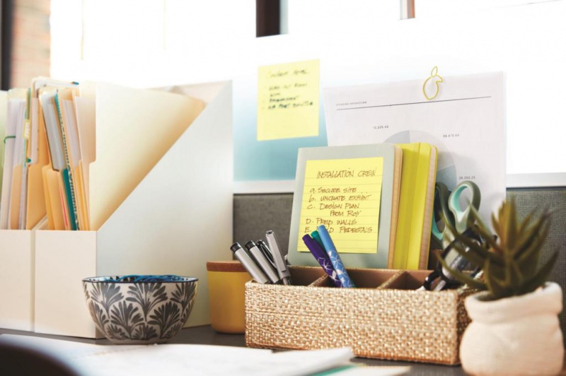 Bloczek samoprzylepny POST-IT® w linie (675-YL), 100x100mm, 1x300 kart., żółty