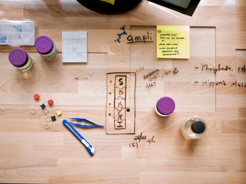 Bloczek samoprzylepny POST-IT® (653CY-VP20), 38x51mm, (16+4)x100 kart., żółte, 4 bloczki GRATIS