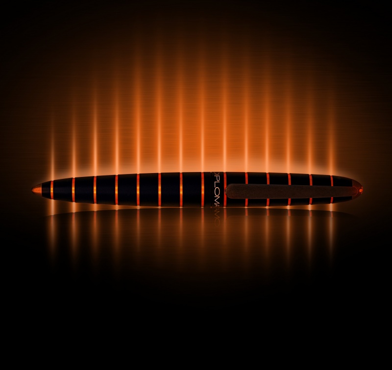 Pióro wieczne DIPLOMAT Elox, F, 14ct, czarne/pomarańczowe