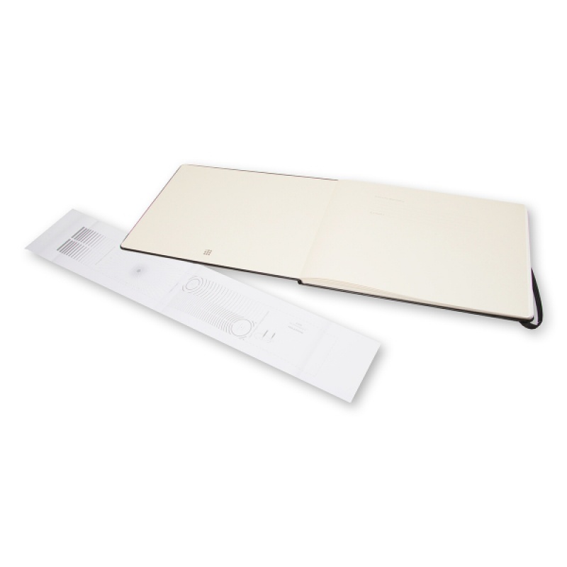 Album MOLESKINE Watercolor A4 (21x29,7cm), otwierany w poziomie, twarda oprawa, 60 stron, czarny