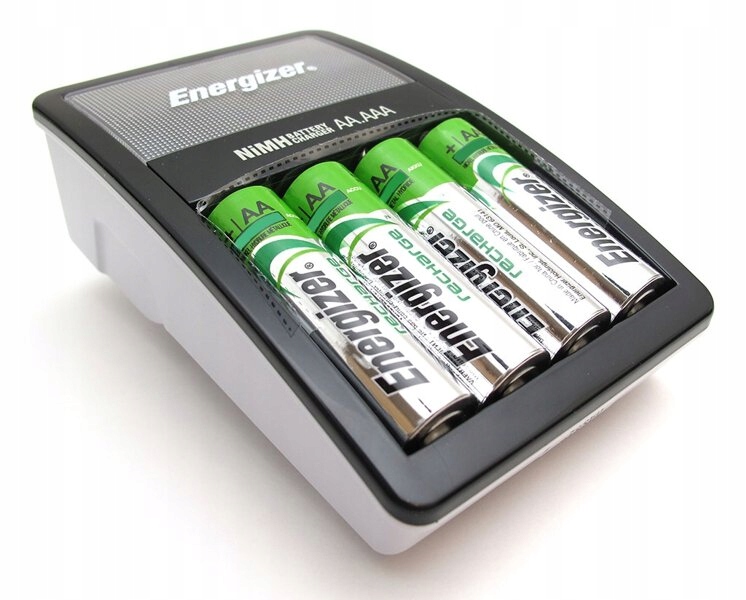 Ładowarka MAXI z czterema akumulatorami AA 2000 mAh ENERGIZER