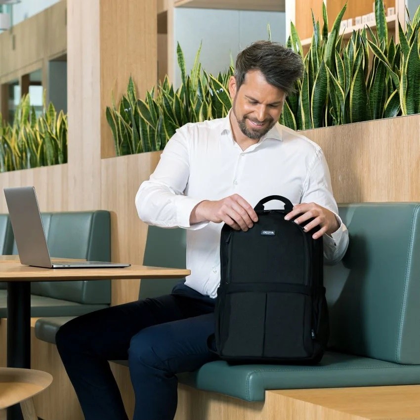 Plecak SCALE do notebooka 13-15.6 cali z logo Toyota