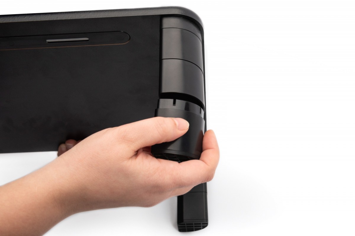 Podstawka pod monitor regulowana z drewnianym blatem do 10kg Czarna