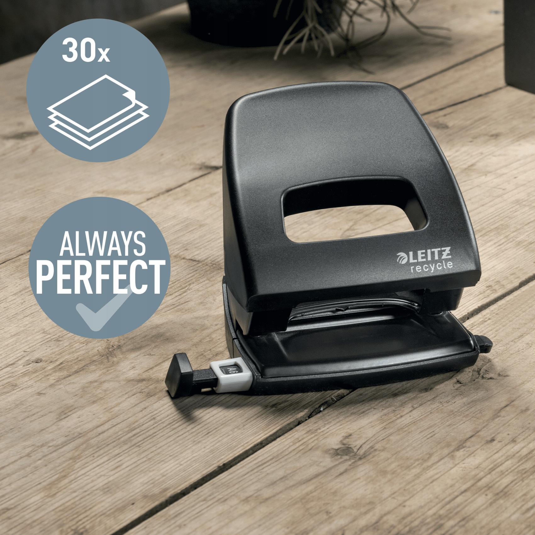 Dziurkacz NeXXt Recycle, 30 kartek, czarny 50030095