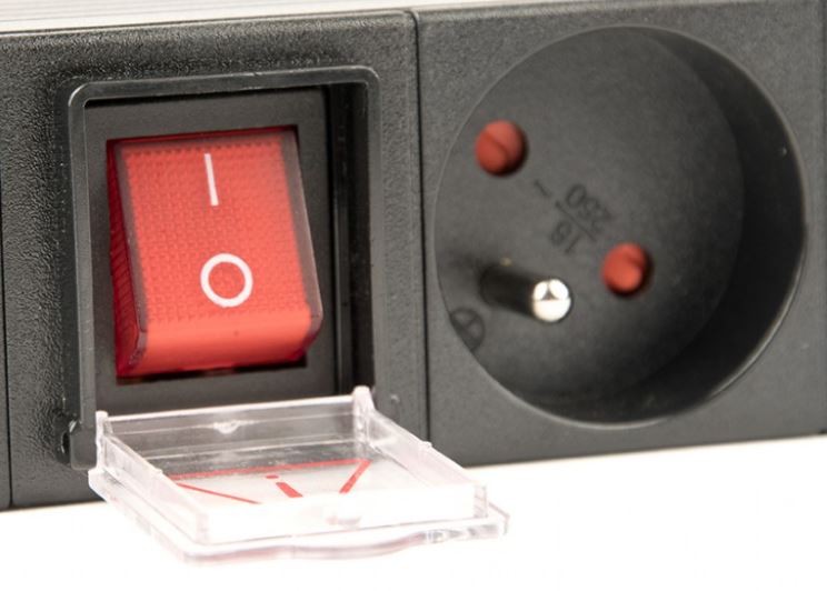 Listwa zasilająca rack (PDU), 8 gniazd typ Schuko, 1U, 16A, wtyk Schuko 3m