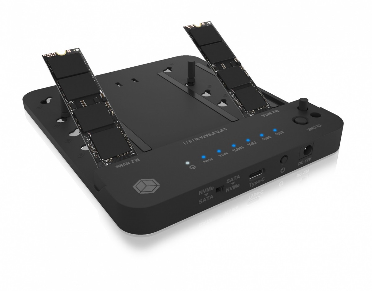 Stacja dokująca/klonująca IB-2915MSCL-C31 M.2  dla M.2 0NVMe i SATA 2,5/3,5 SSD/HDD