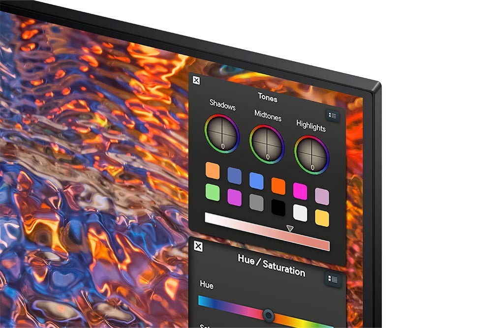 Monitor  32 cale LS32B800PXUXEN IPS 3840x2160 UHD 16:9   1xHDMI 1xUSB-C (90W) 1xDP 3xUSB 3.0 LAN (RJ45) 5ms HAS+PIVOT płaski 3 lata on-site