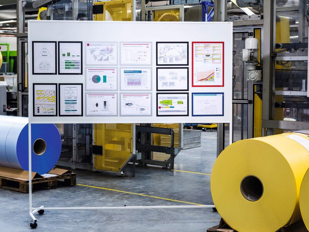 Ramka magnetyczna formatu A4 czarna DURABLE 486901